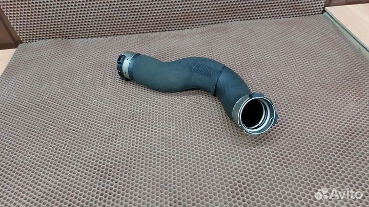 Патрубок интеркулера Bmw F30 F21 F25 F34 F32