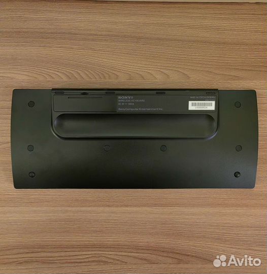 Беспроводная клавиатура для PlayStation 4/3