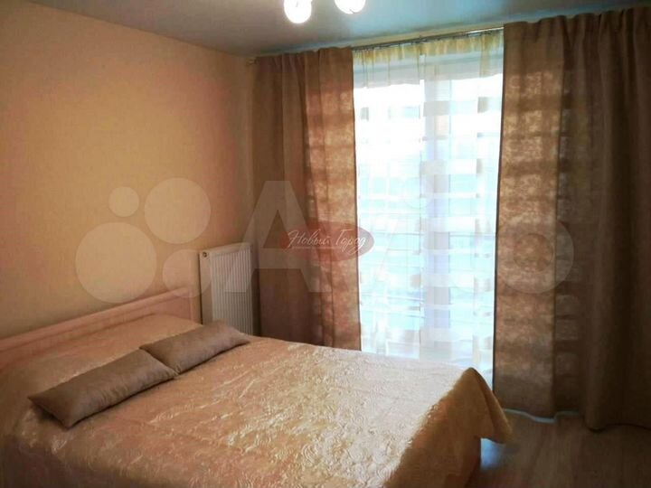 2-к. квартира, 56 м², 8/17 эт.