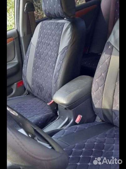 Чехлы на nissan qashqai j 10