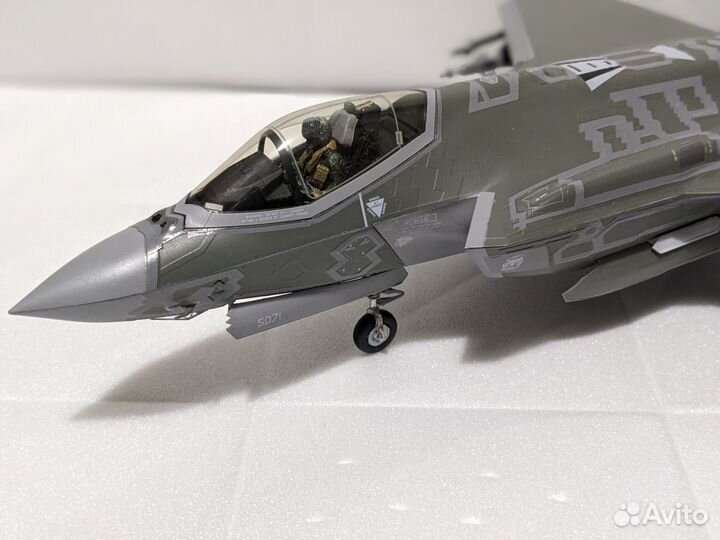 Tamiya 1148 F-35A