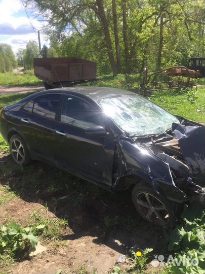 Двери и з/ч nissan primera p11