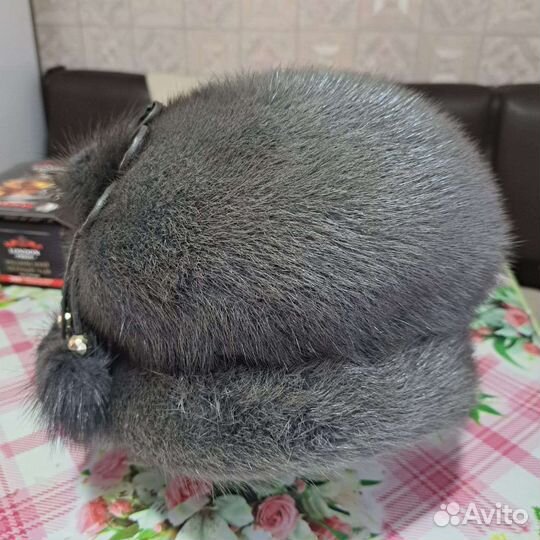 Шапка голубая норка женская
