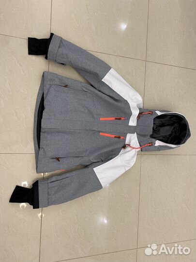 Горнолыжная куртка для девочки (46-48)