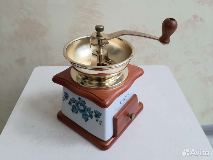 Кофемолка ручная