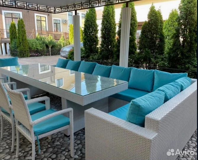 Мебель для уличного кафе