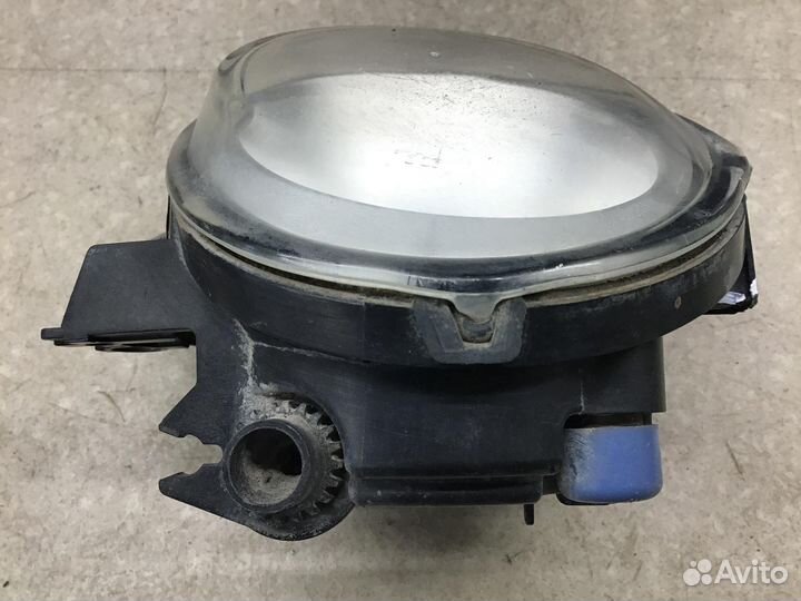 Фара противотуманная левая VW Touareg 2002-2010