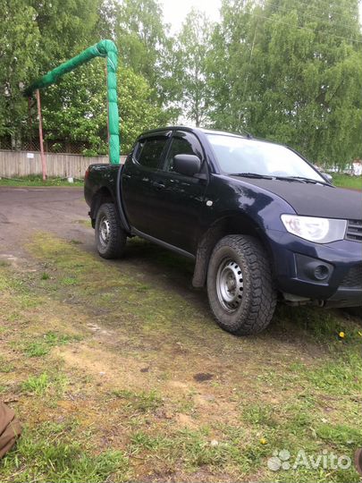 Mitsubishi L200 2.5 МТ, 2012, 115 000 км