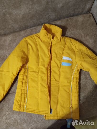 Куртка демисезонная женская/детская. Размер S
