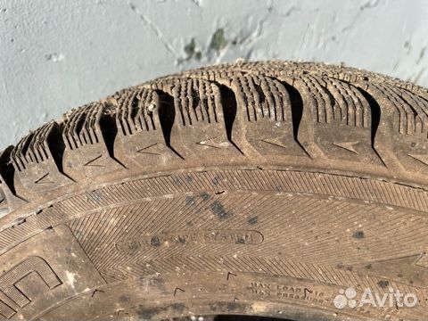 Nokian Tyres Hakkapeliitta Q 215/65 R15