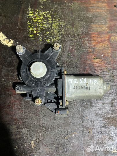Правый моторчик эсп chevrolet aveo t250