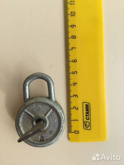 Замок навесной