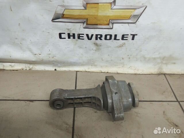 Задняя подушка двигателя Шевроле Авео Т250