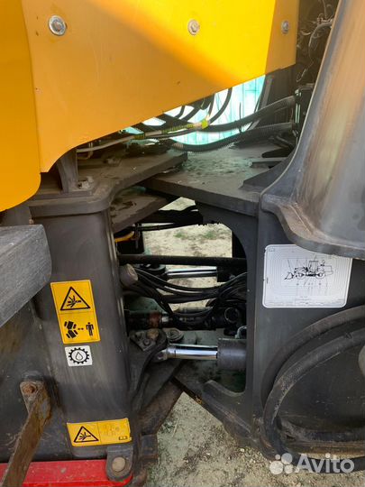 Фронтальный погрузчик SDLG (LGCE) L936H, 2014