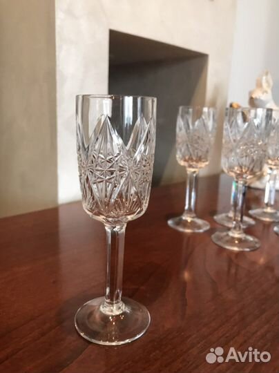 Хрустальные рюмки советских времен