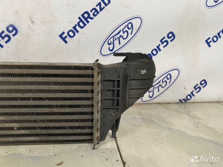 Интеркулер Bmw X5 E53 2004-2006