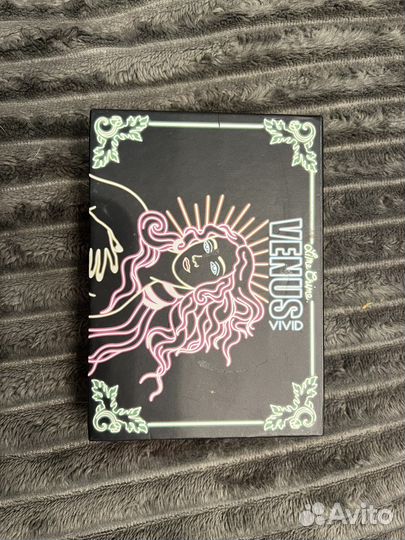 Палетка теней Lime crime vivid