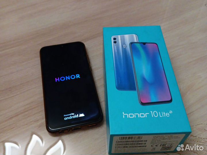 HONOR 10 Lite, 3/32 ГБ