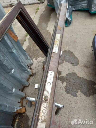 Дверь металлическая