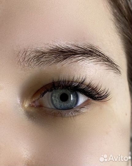 Наращивание ресниц на дому