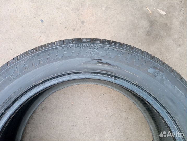 Bridgestone Dueler H/L 33 235/55 R19