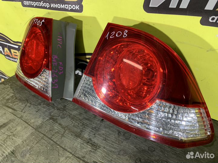 Honda civic 4d фонарь