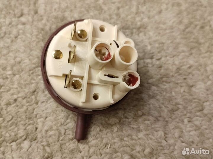 Датчик уровня воды (прессостат) для пмм