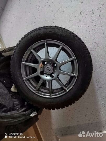 Dunlop SP Winter Ice 03 175/65 R14