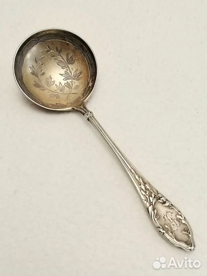 Ложка десертная. Серебро 950 проба. Франция
