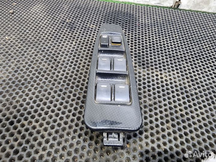 Блок управления стеклоподъемниками Geely MK