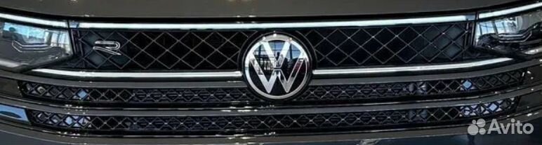 Решетка радиатора Volkswagen Tavendor