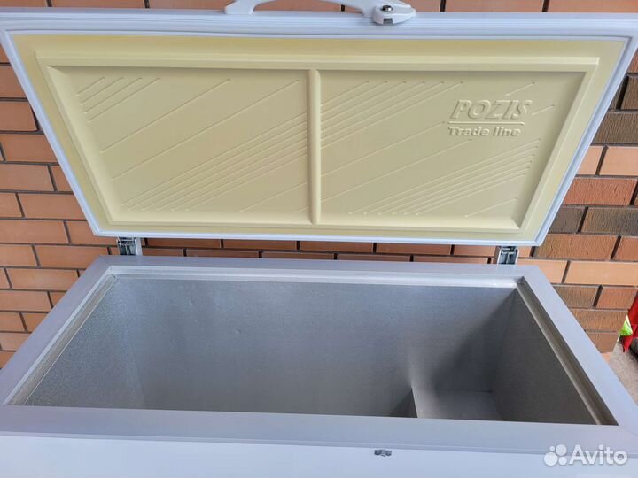 Морозильный ларь с глухой крышкой