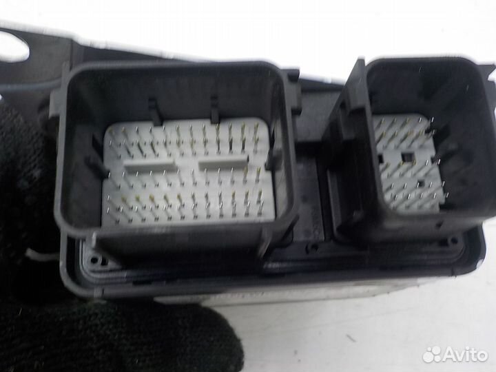 Блок управления подушками безопасности Land Rover