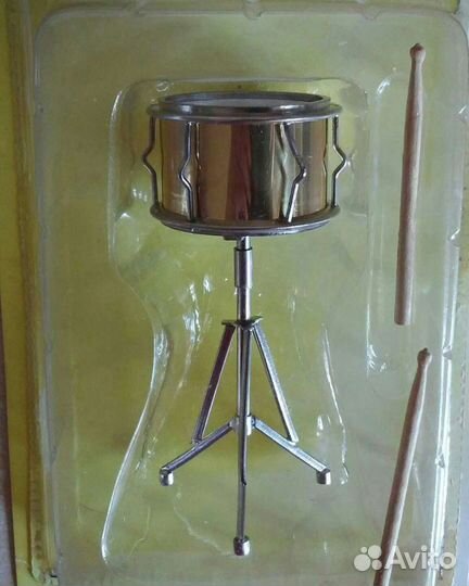 Миниатюрные музыкальные инструменты