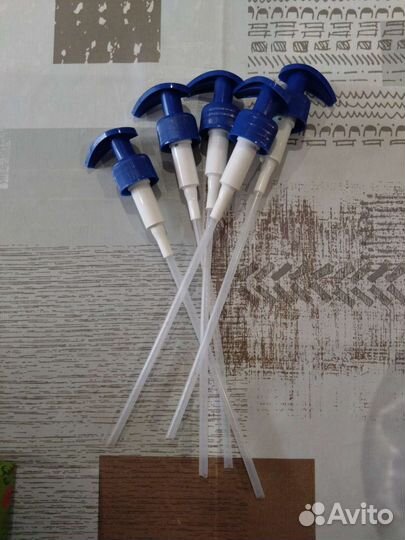 Помпа дозатор на бутылку 1л