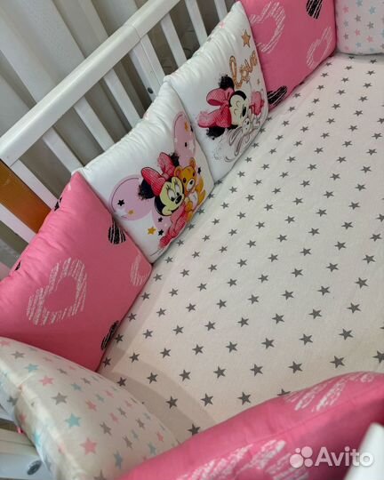 Бортики в кроватку