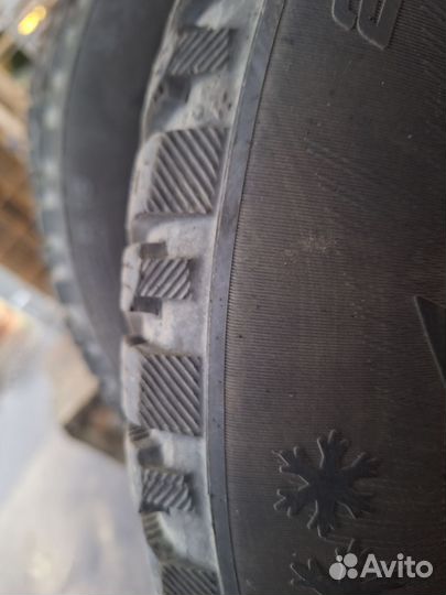 Michelin Latitude X-Ice North 3 225/55 R16 99T
