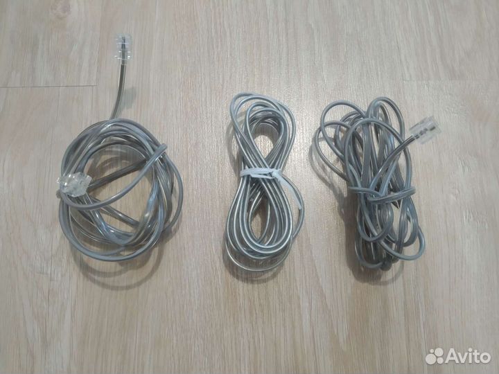 Телефонные провода