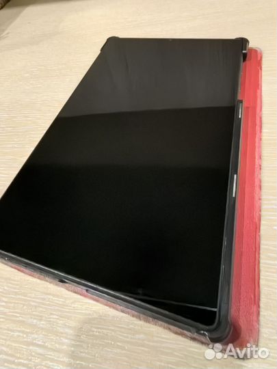 Планшет Lenovo tb x606f