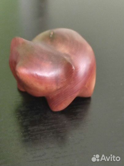 Сувенир мишка из дерева