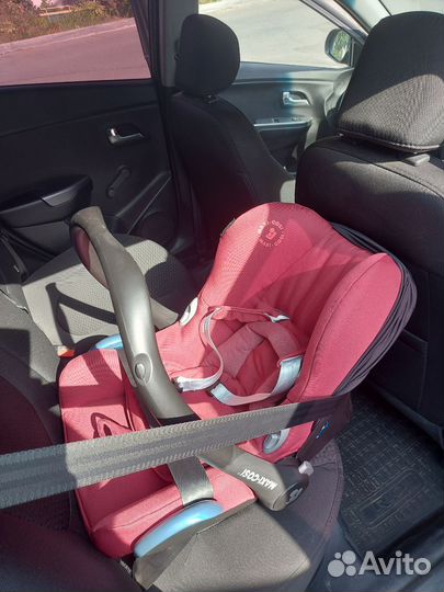 Автолюлька Maxi-Cosi Cabriofix