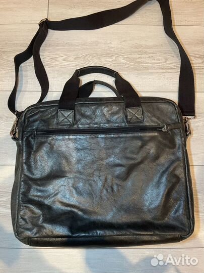 Кожаная сумка для ноутбука