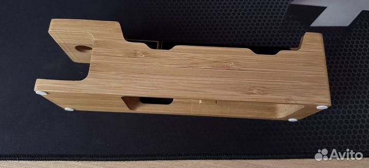 Подставка и зарядное для телефона и apple watch