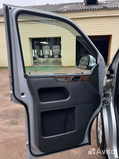 Volkswagen Multivan 2.0 AMT, 2011, 162 000 км