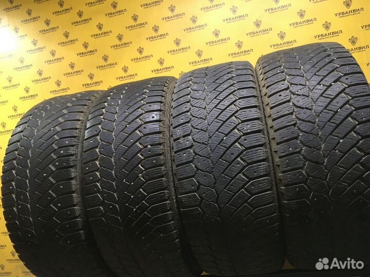 Gislaved Nord Frost 200 235/45 R18 98T