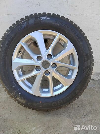 R16 Kumho 975 205/65, PCD 5x118 DIA 56.1