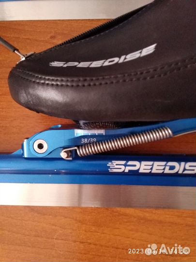 Конькобежные коньки р.38 (клапы)