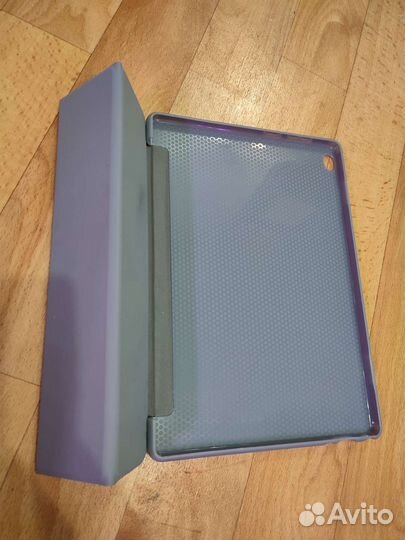 Чехол Lenovo Tab M10