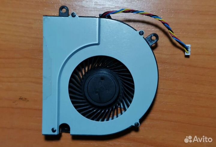 Кулер (вентилятор) для Lenovo G700 / G710 / Z710