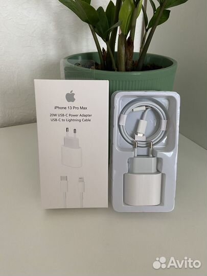 Зарядка на iPhone 20w